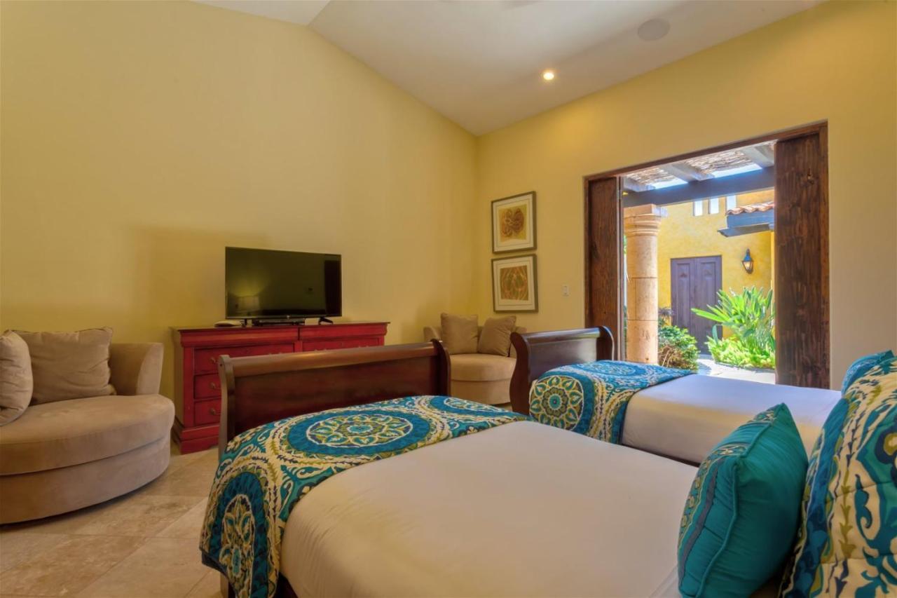 Villa Gracia 5Bdrm Turn Key Rental With Staff Services At A Discounted Rate! Cabo San Lucas Exteriör bild